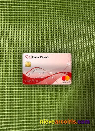 Poland Bank Pekao S.A bank mastercard photolook